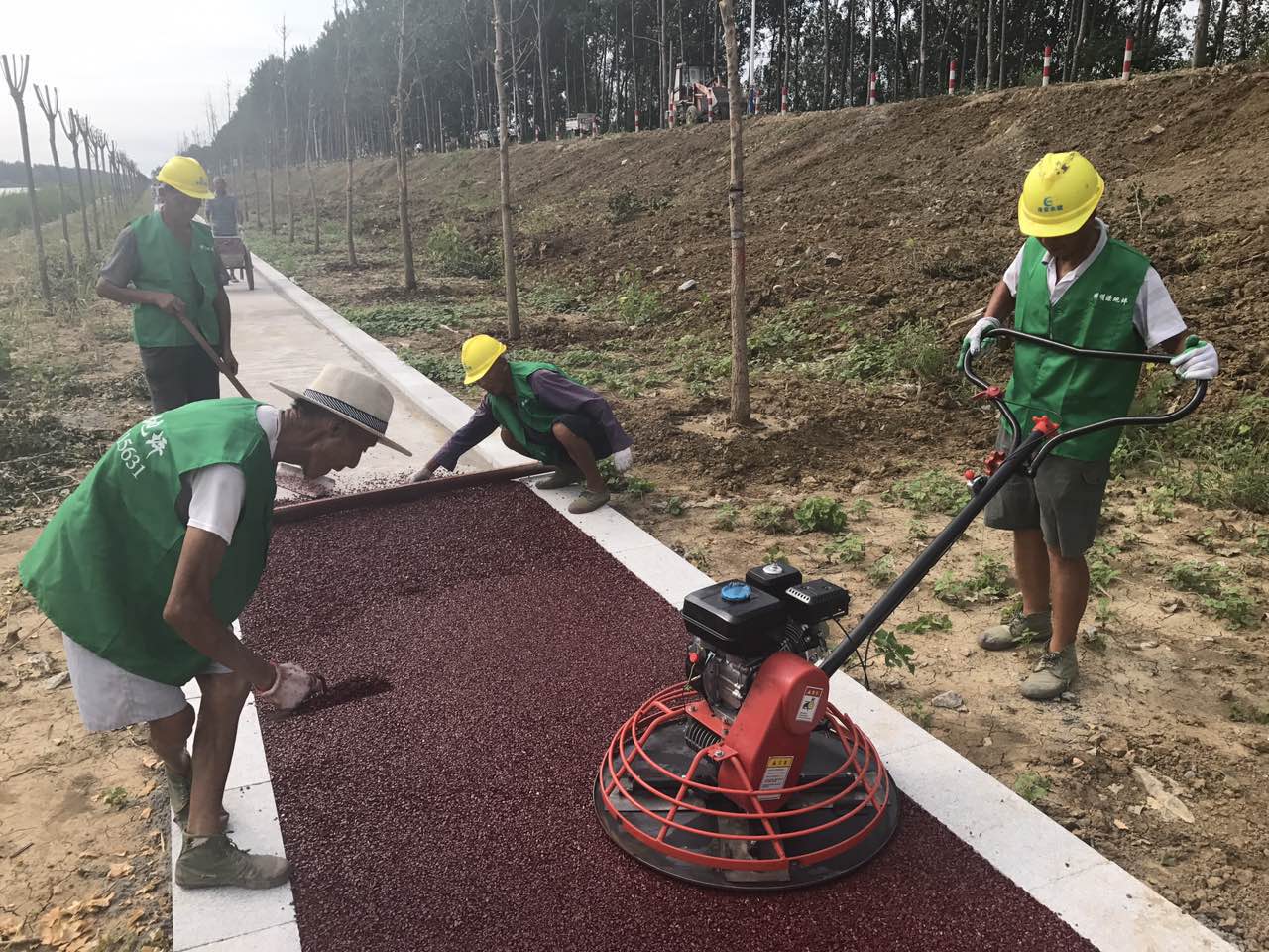 彩色陶瓷顆粒防滑路面