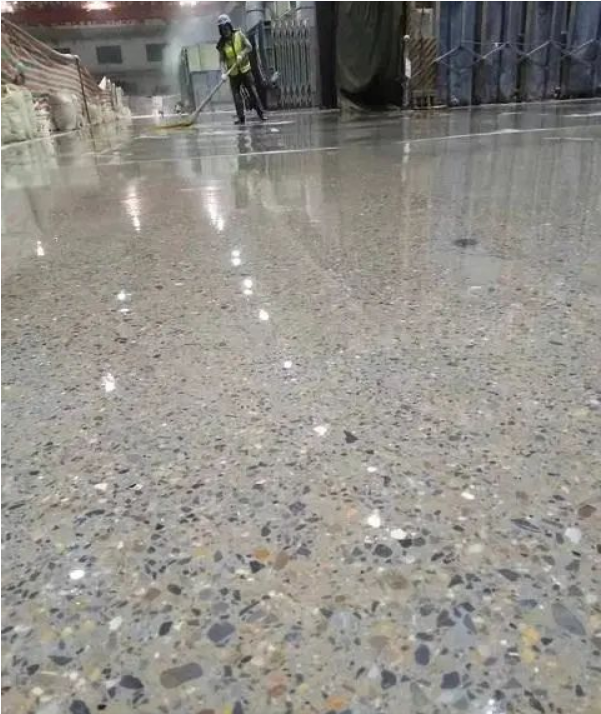 車間車庫地坪